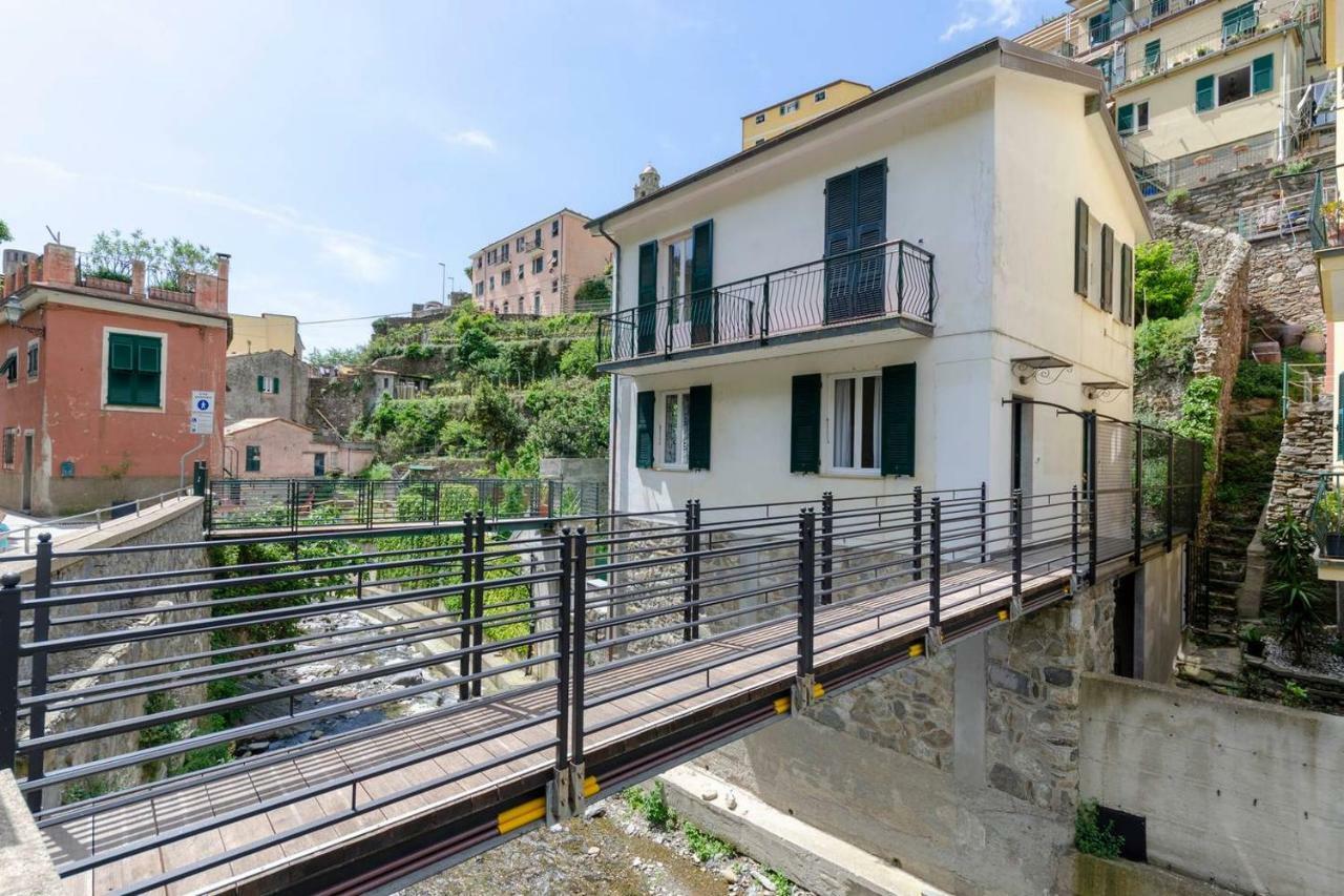 Joivy Family Flat With Little Patio, Cinque Terre Apartment Vernazza Luaran gambar